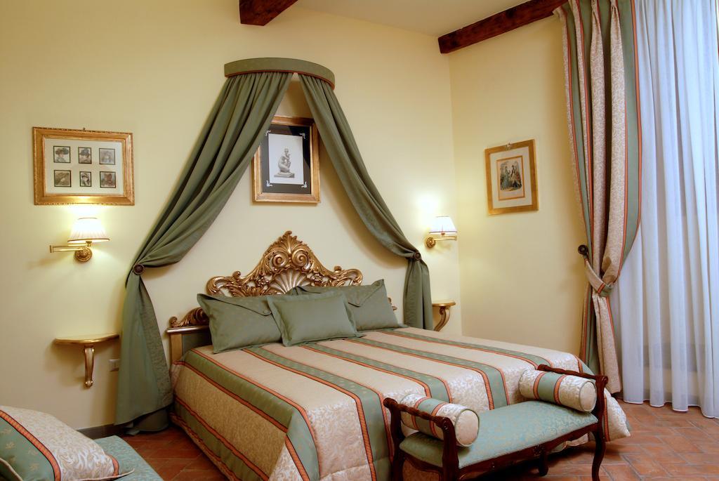 La Casa Del Garbo - Luxury Rooms & Suite Florencie Pokoj fotografie
